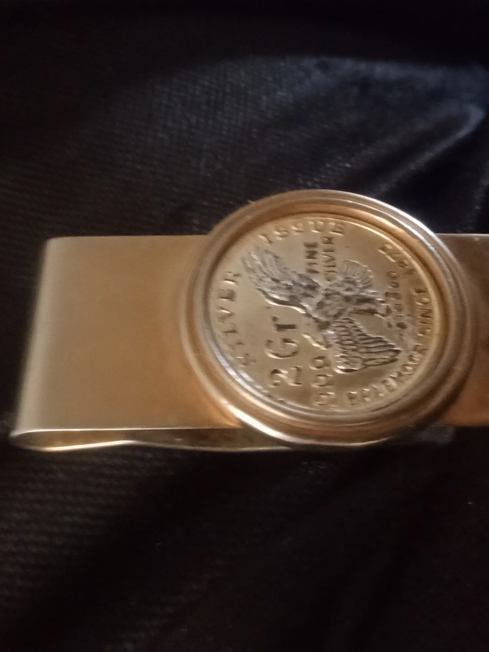 999. 2 GR Silver Eagle Money Clip - Silver Tone